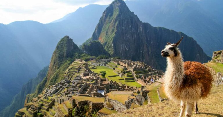 Machu Picchu: a história por trás de uma das maravilhas do mundo