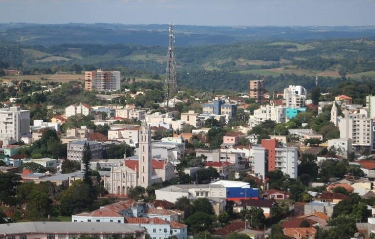 Fenafim, Anafisco e Agafim solicitam suspensão de concurso de Três Passos/RS que prevê nível médio para funções típicas da Administração Tributária