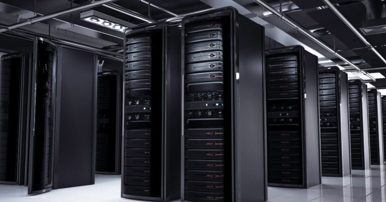 Data centers estão aquecendo bairros vizinhos, e o problema pode dobrar até 2030