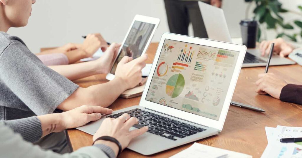 Melhores práticas do setor privado que os governos deveriam adotar para combater fraudes
