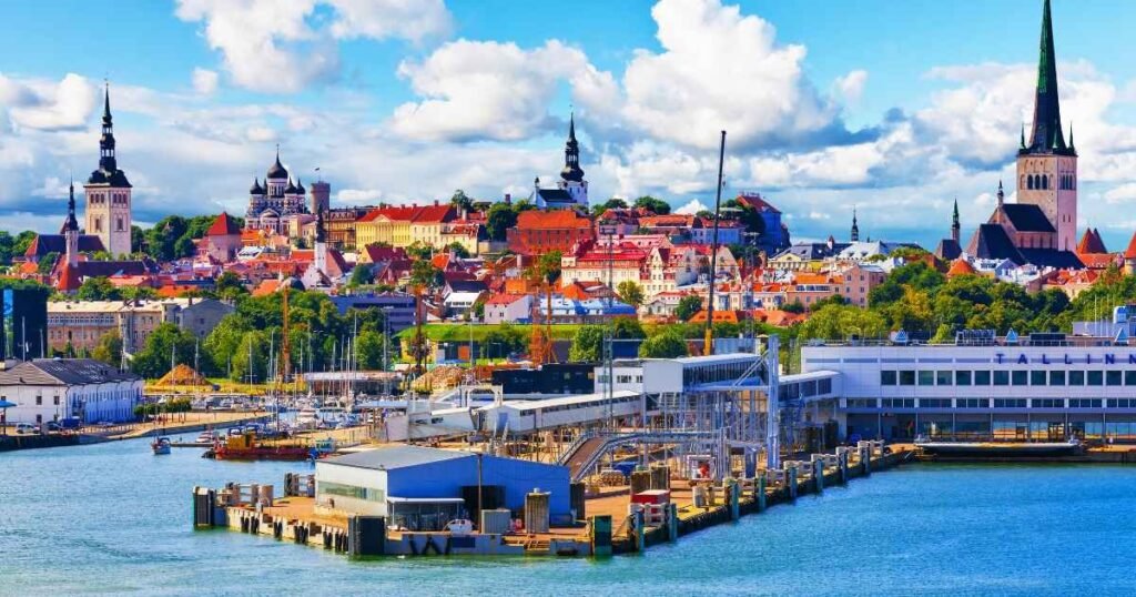 Cidade relaxante não precisa ser pequena: Tallinn lidera ranking europeu