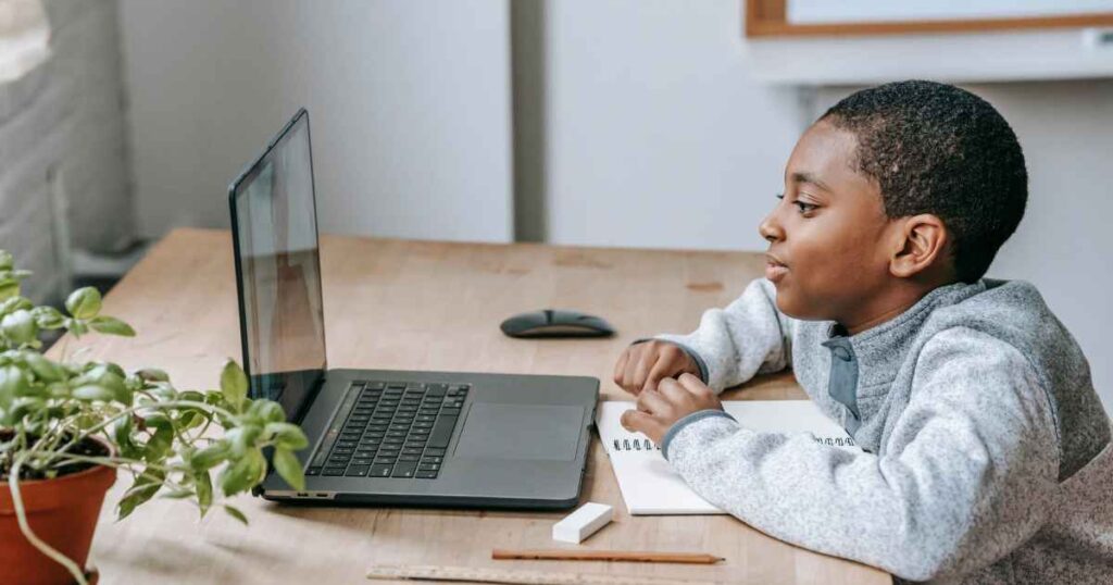 Os alunos estão decidindo as regras da IA nas escolas americanas